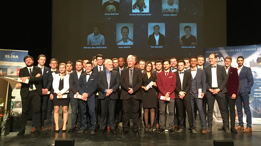 photo remise des diplômes